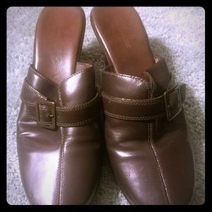 Naturalizer wedge mule/clog